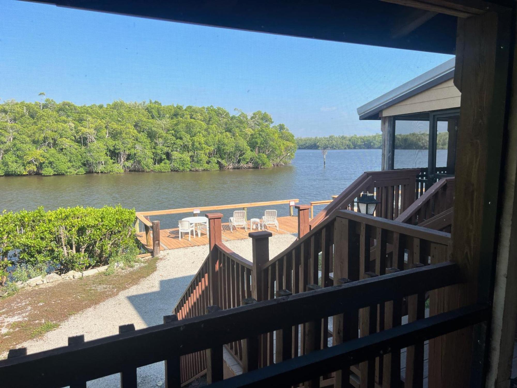 River Wilderness Waterfront Cabins Everglades Exterior foto