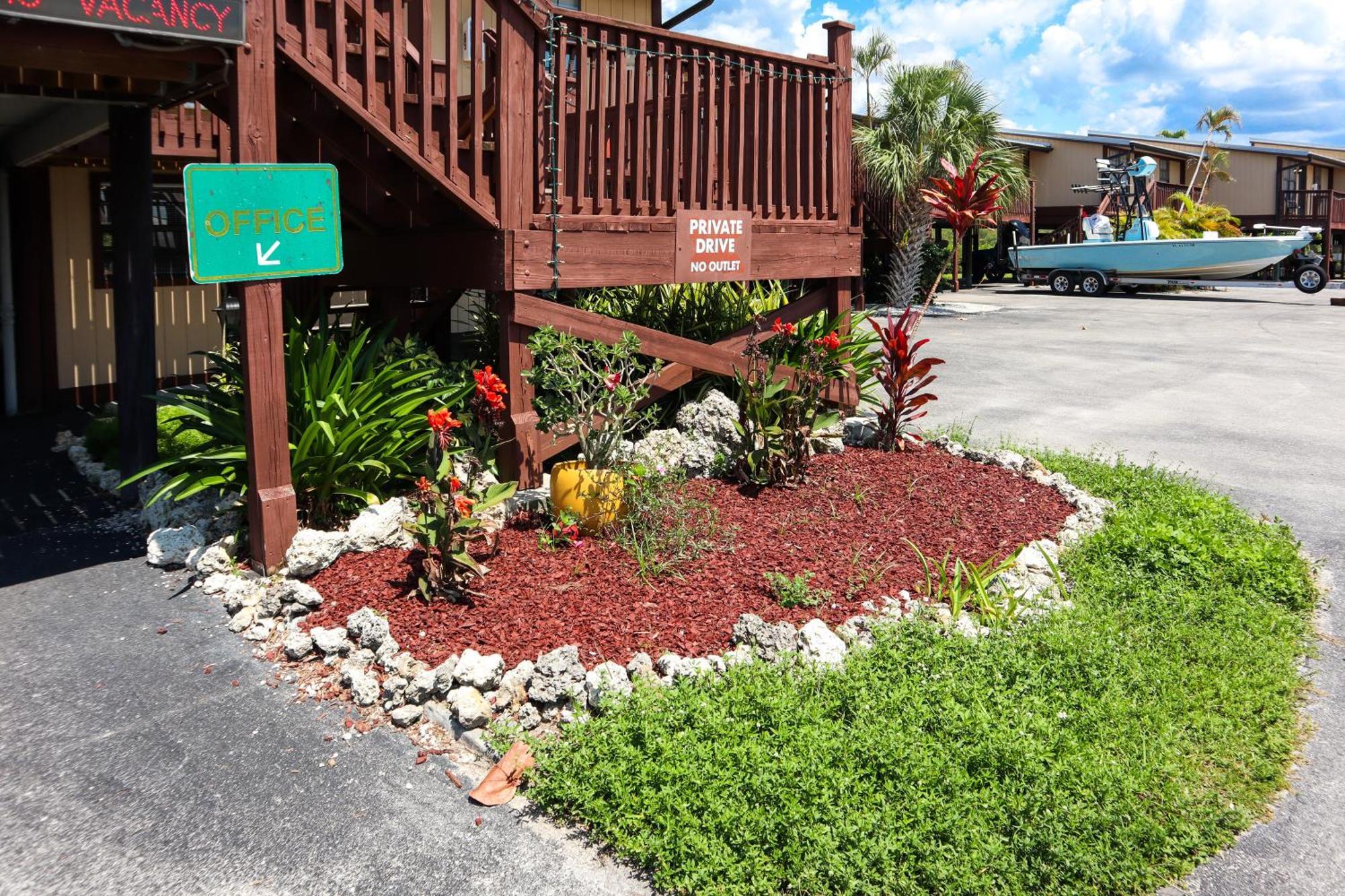 River Wilderness Waterfront Cabins Everglades Exterior foto